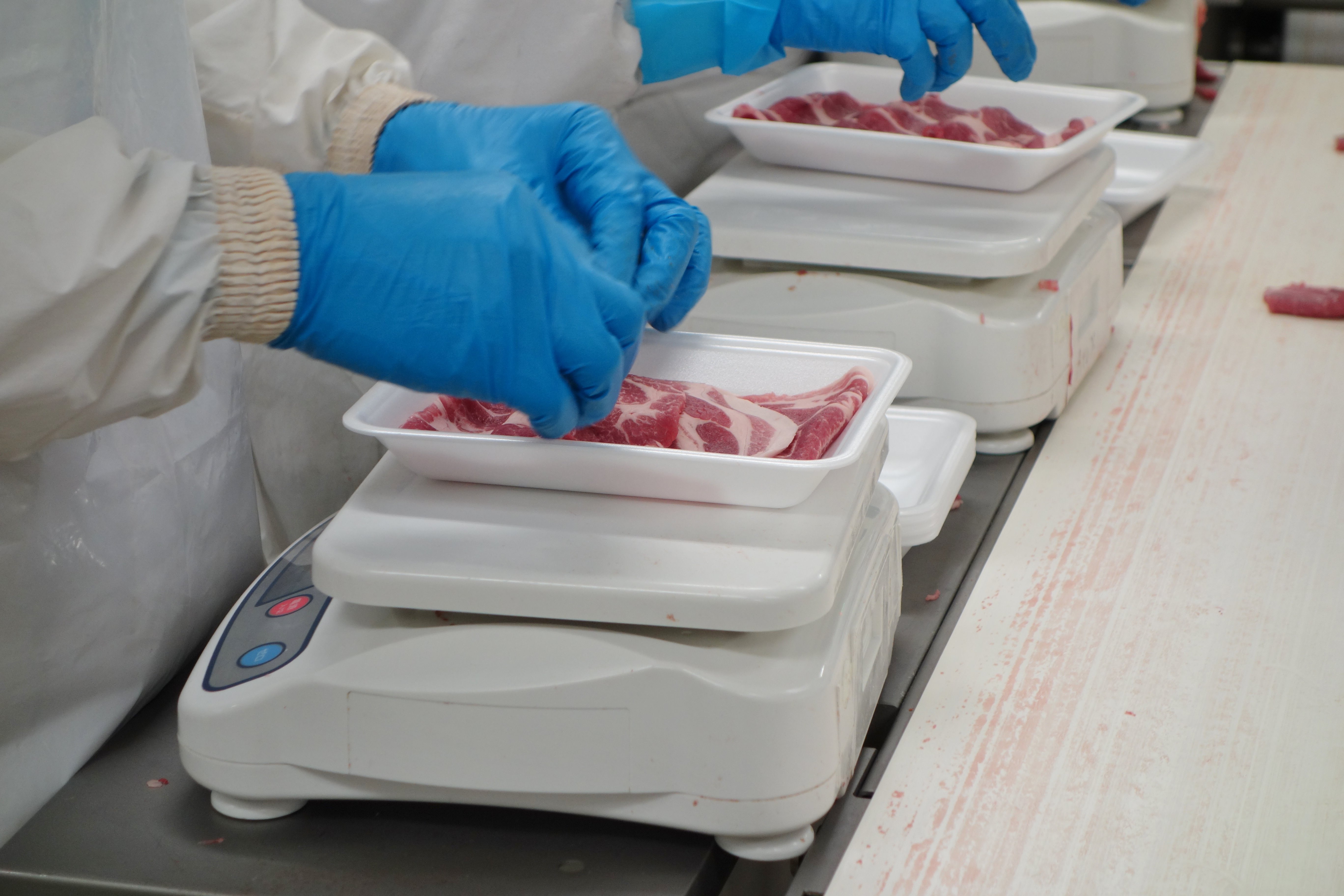 プロセスセンターで少量多品種生産の効率化を実現｜導入事例｜プロセスセンター、アフターサービス、精肉加工機器の平井カンパニー